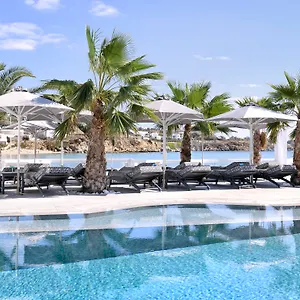 petinos-beach-hotel.hotels-in-mykonosisland.net/